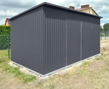 Einzelgarage aus Blech 500 x 250 cm Pultdach Doppelflügeltor Graphit